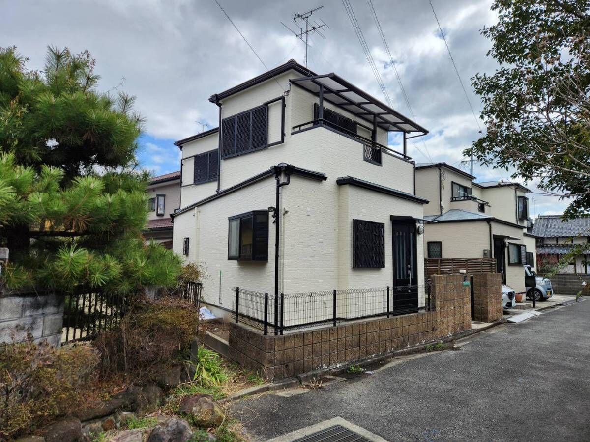 奈良市｜戸建ての外壁塗装をしました！景観条例が該当するエリアでも柔軟に対応いたします。